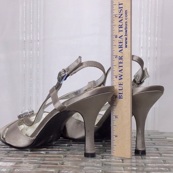 JACQUELINE FERRAR ‘Encore’ Taupe Satin Crystal Embellished Slingback Heels - Picture 3 of 9